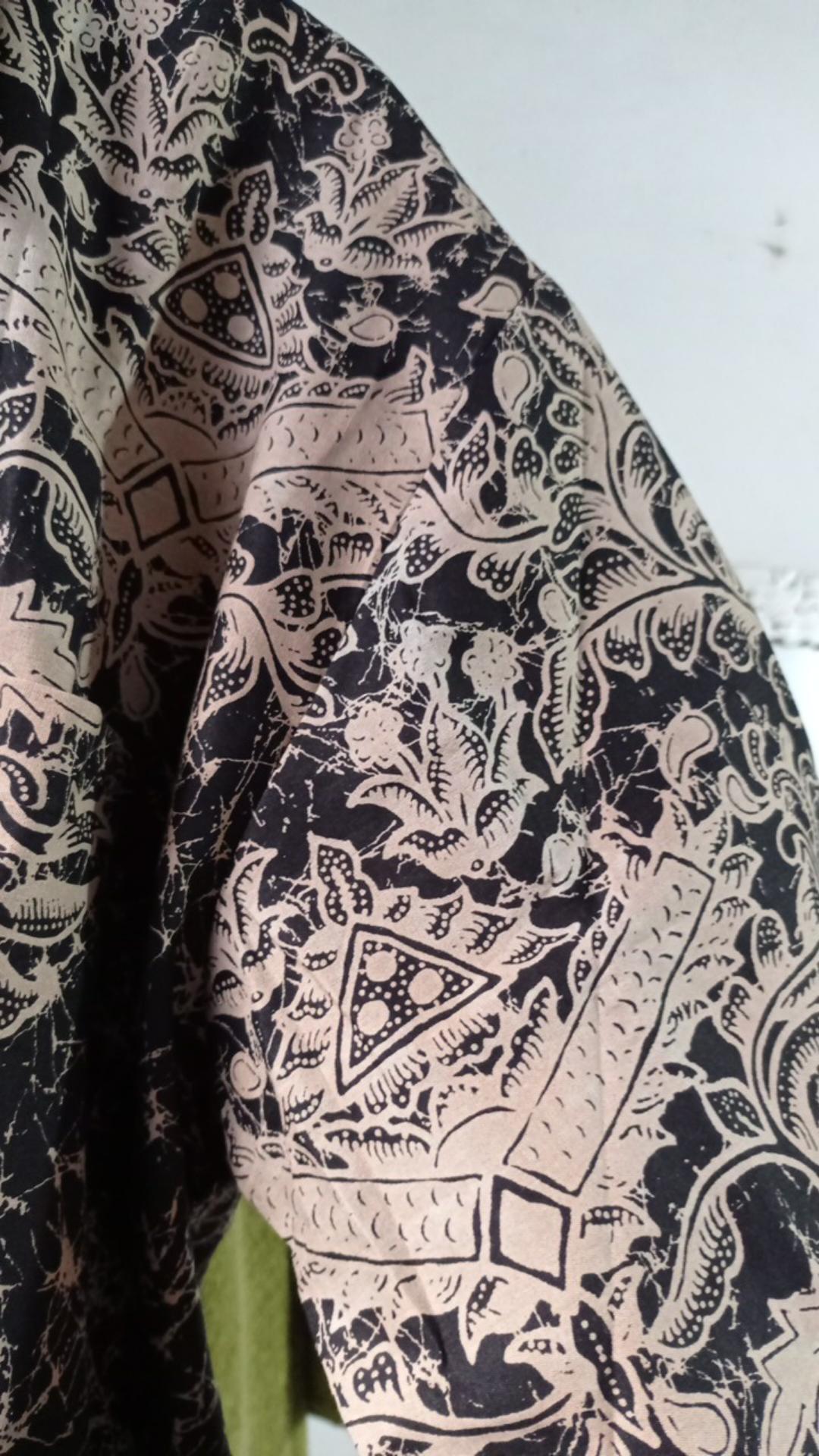 Wedari Kemeja Batik Pria Full Furing Bahan Katun Primisima