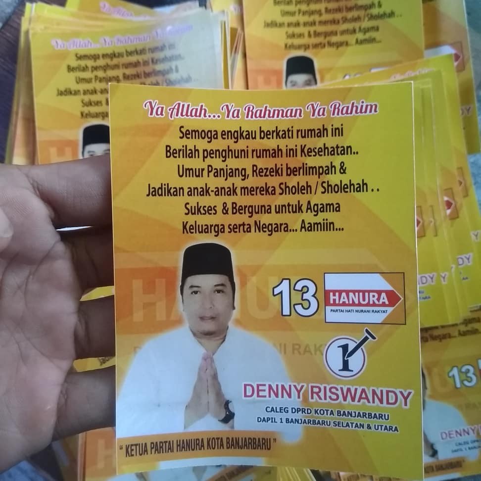 

Print Cetak Stiker Partai Caleg DPR MPR DPRD DPD