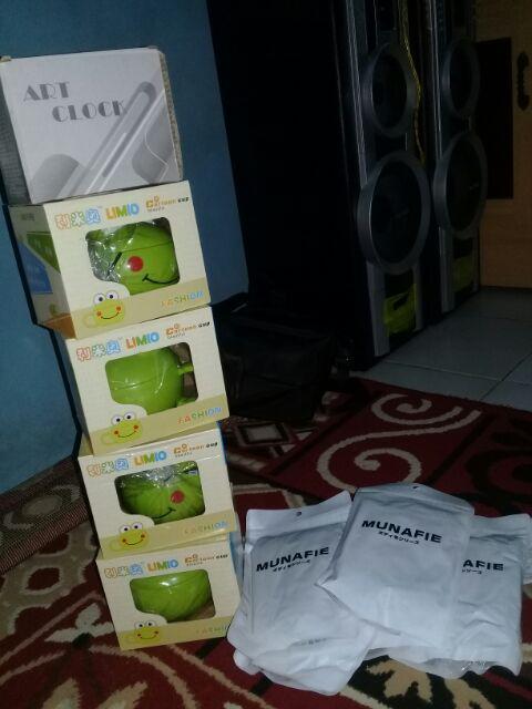 Jam Alarm /  Weker Bulat Karakter Doraemon