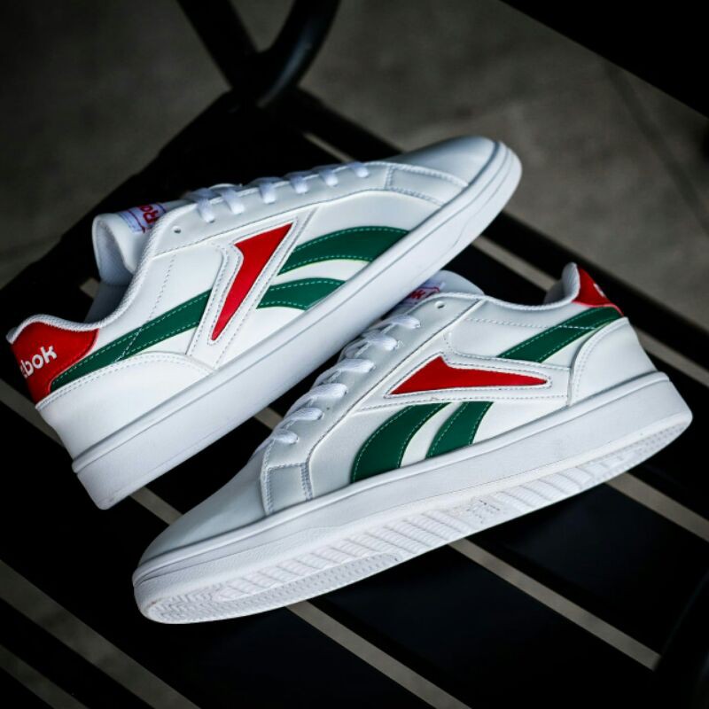 SEPATU R**B*K ROYAL COMPLETE 2 WHITE RED GREEN