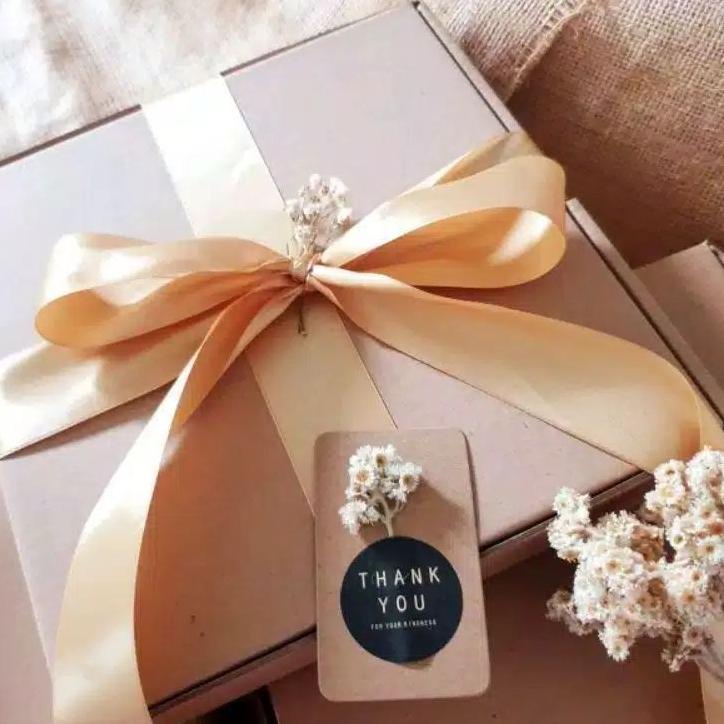 

시 GIFTBOX SATIN FLOWER L & XL GIFT BOX | WITH DRIED FLOWER
