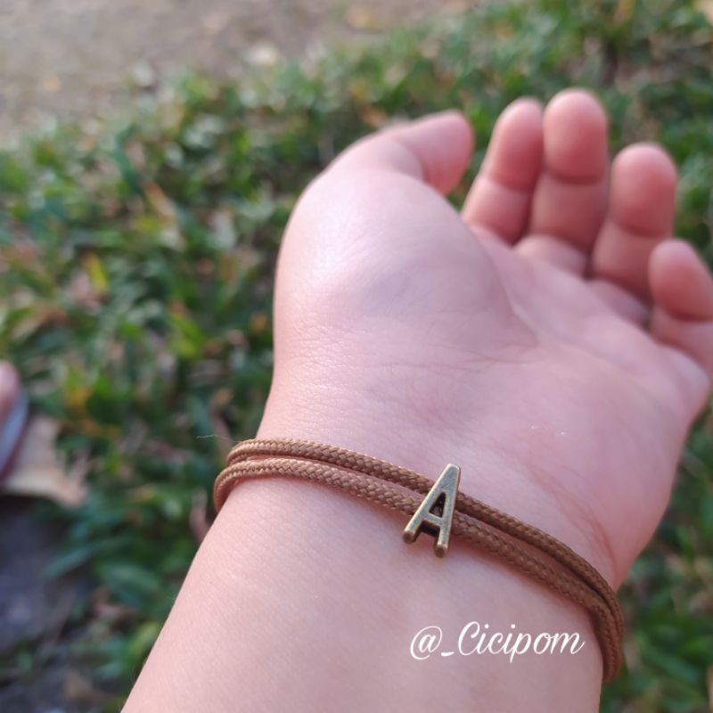 GELANG PARACORD INISIAL NAMA COUPLE UNIK Shopee GELANG PARACORD INISIAL NAMA COUPLE UNIK Shopee