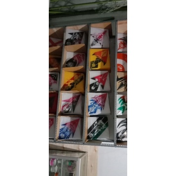 Layangan Shukoi Layangan aduan Layangan sukoi (Harga untuk 1 layangan)