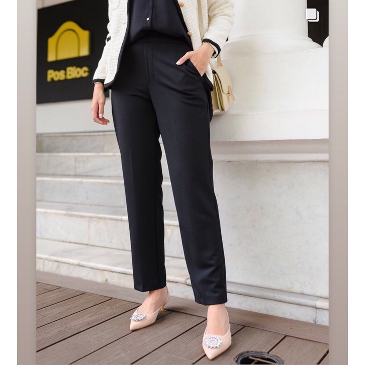 Fura Pants by Diana Restu