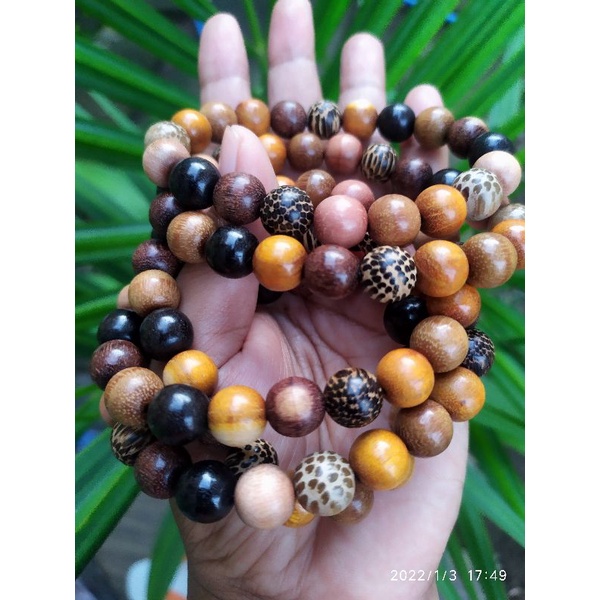 gelang kombinasi kayu bertuah