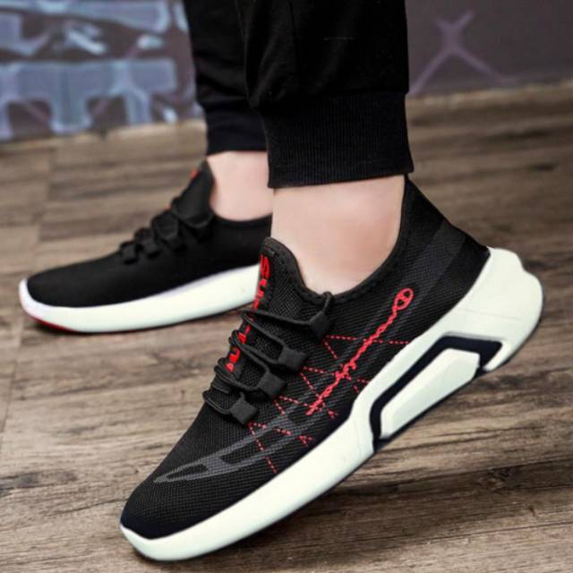 sepatu pria sneakers running fashion casual Spm01