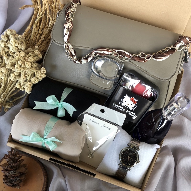 Hampers GiftBox Tas Selempang Wanita Premium | Hadiah Kado Ulangtahun Wisuda Anniversary Pernikahan Lamaran