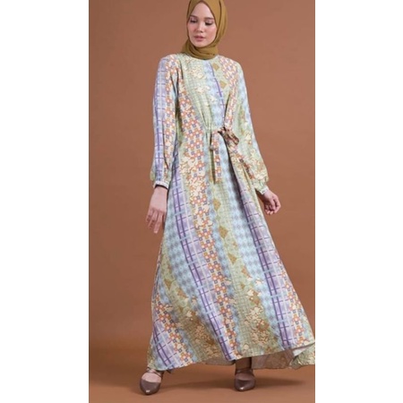Tiwara dress Ria Miranda