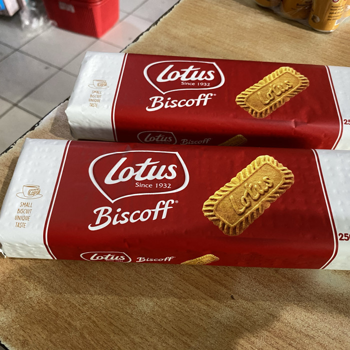 

Lotus Biscoff 250gram Caramelised biscuit