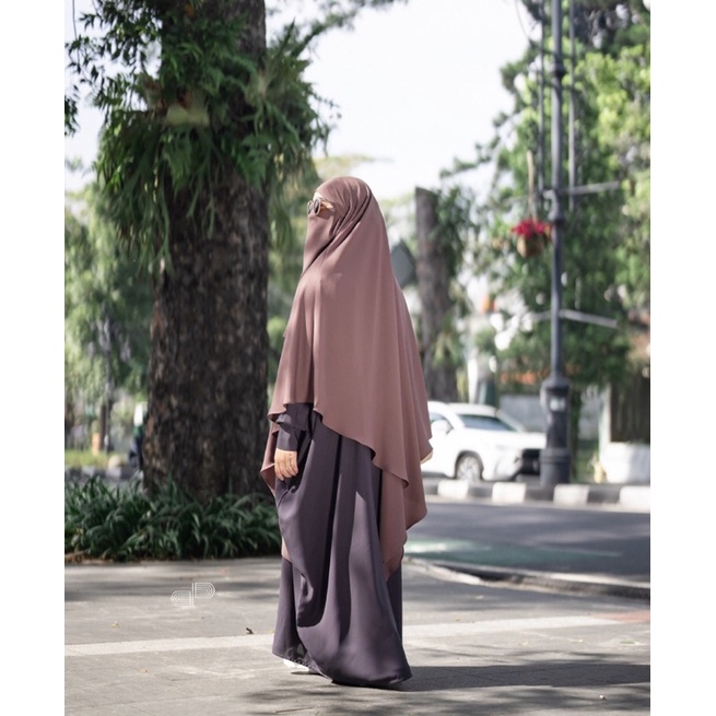 [PRELOVED] SADA REBORN - Abaya & French Khimar (Dheambunproject)