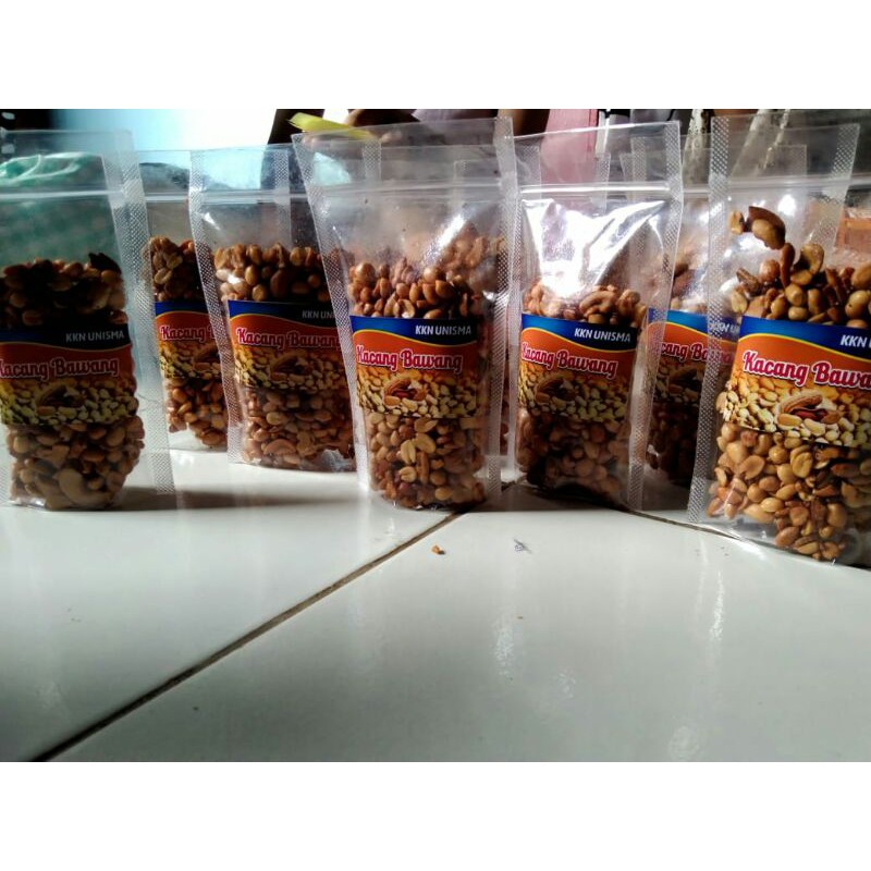 

kacang bawang goreng