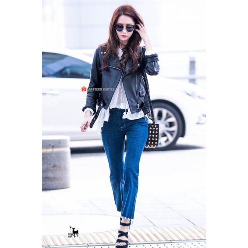 JNK x YOONA - Jaket Kulit Sintetis Wanita SNSD Korea KPOP Style Klovers Bahan Faux Synthetic Shirt Leather Jacket Rock N Roll Rocker Girlband Women Slim Fit Resleting Zipper Distro Import Cewek Remaja Dewasa Perempuan Anak Muda Terbaru 2023 Vintage Elegan