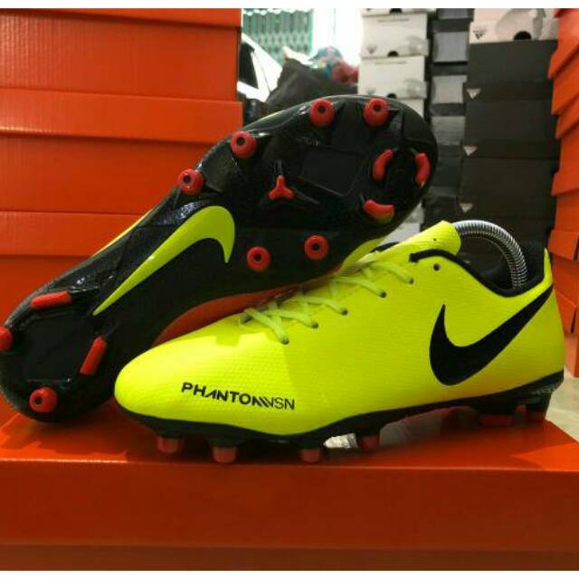 Sepatu Bola Nike Phantom VSN Academy FG -  Safety Yellow
