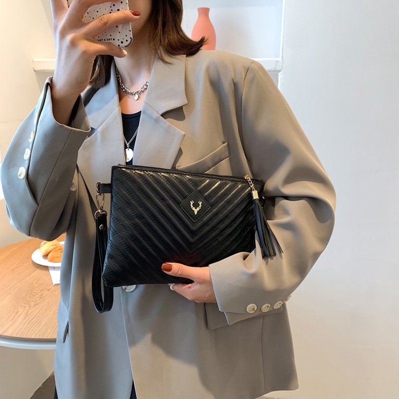 TAS TANGAN WANITA CLUTCH HANDBAG KULIT FASHION CHARLEA TA608B5 HITAM KOREA KEKINIAN PESTA IMPORT BRANDED PREMIUM BATAM MURAH SIMPLE REMAJA KEKINIAN