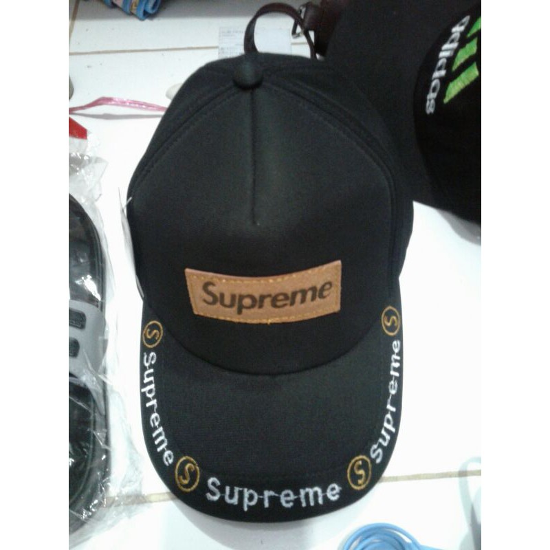 

Topihitamsupreme
