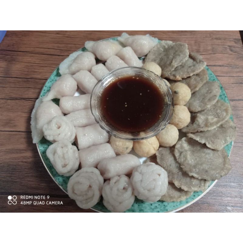 

pempek palembang asli 33pcs