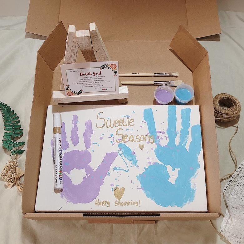 

((BISA COD)) [TERMASUK EASEL] DIY Handprint Painting Kit by Sweetie Seasons | Canvas Lukis Set | Easel Lukisan