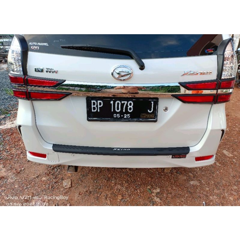 sill plate silplate belakang Daihatsu all new xenia 2012 sampai 2018  sill plate belakang plastik abs tempel 2018 2017 2016 2015 2014 2013