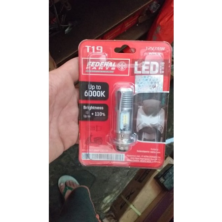 Lampu LED T19 sepeda motor warna putih merk Federal Parts