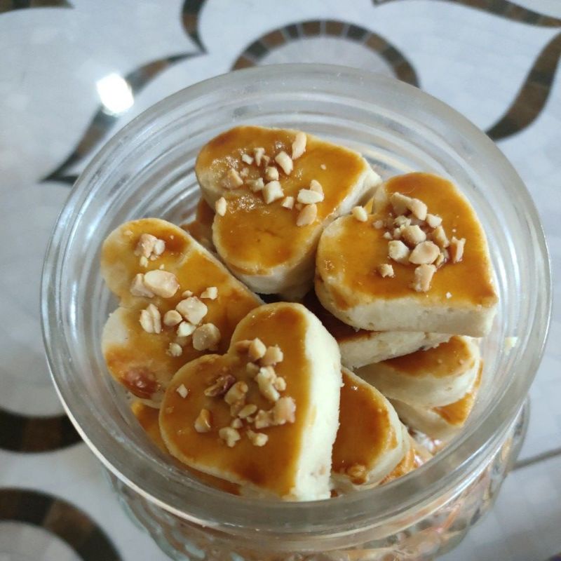 

Kue Kacang