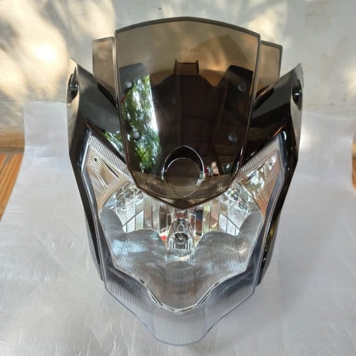 Batok kepala vixion advance + reflektor lampu