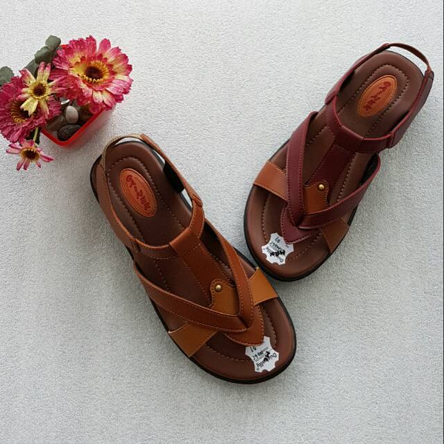 Sandal dewasa Gainer MD 65 (lokal)size 36-40
