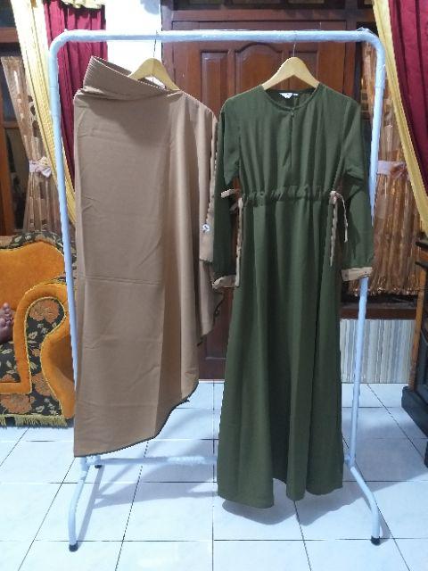 Hanger Kayu Palang ( Per Pcs )