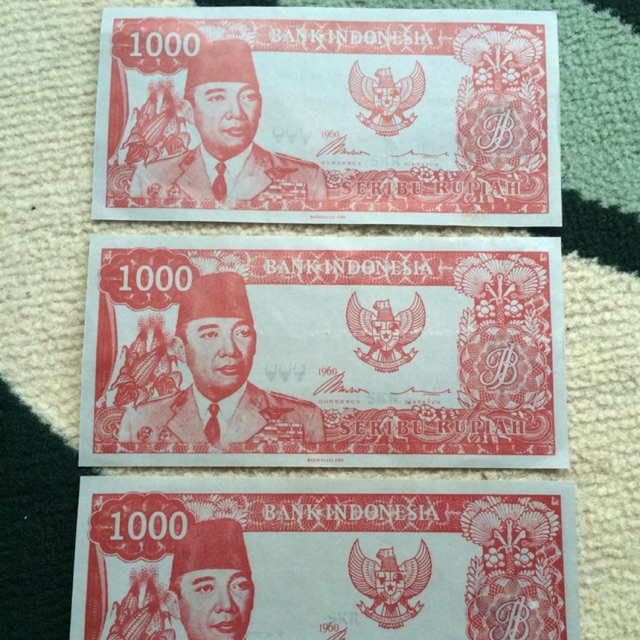 Uang Kuno Soekarno 1000 Merah Tahun 1960