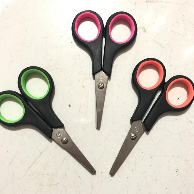 

Gunting Murah Stainless Stell 5 Inch Tipe L200 Best Seller