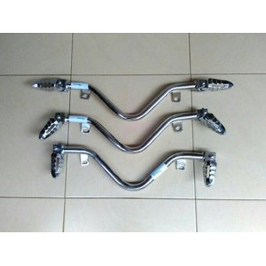 Variasi Step Depan Motor Matic Besi Tebal Chromm Silver