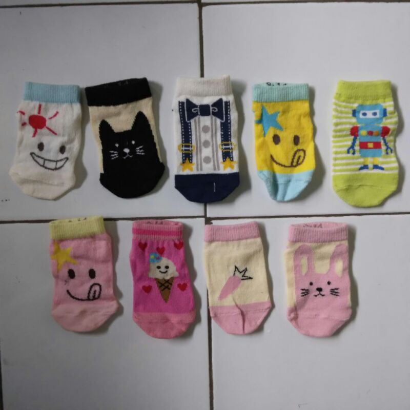 Kaos kaki anak bayi motif warna lucu mata kaki sampai umur 9 bulan