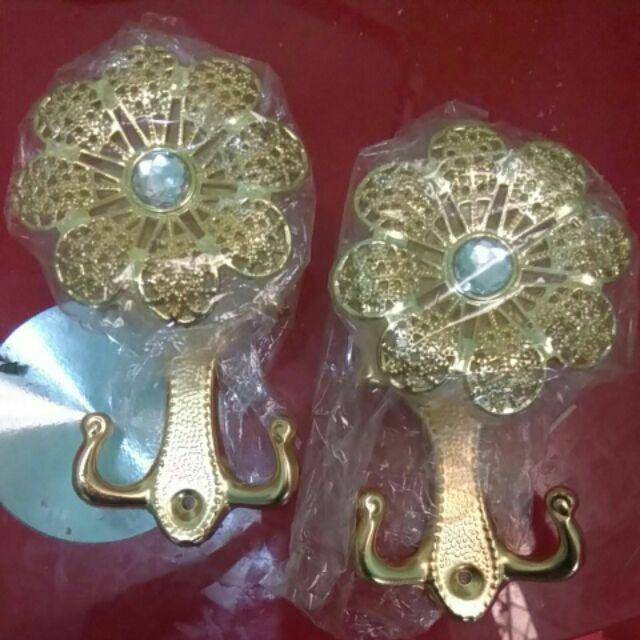 Hook Gorden Bunga Diamond (1 Pasang)