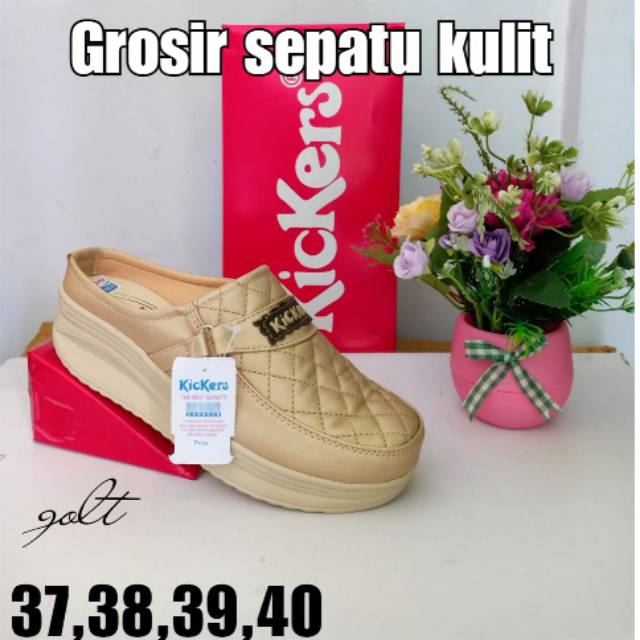 Sepatu slop kickers wanita