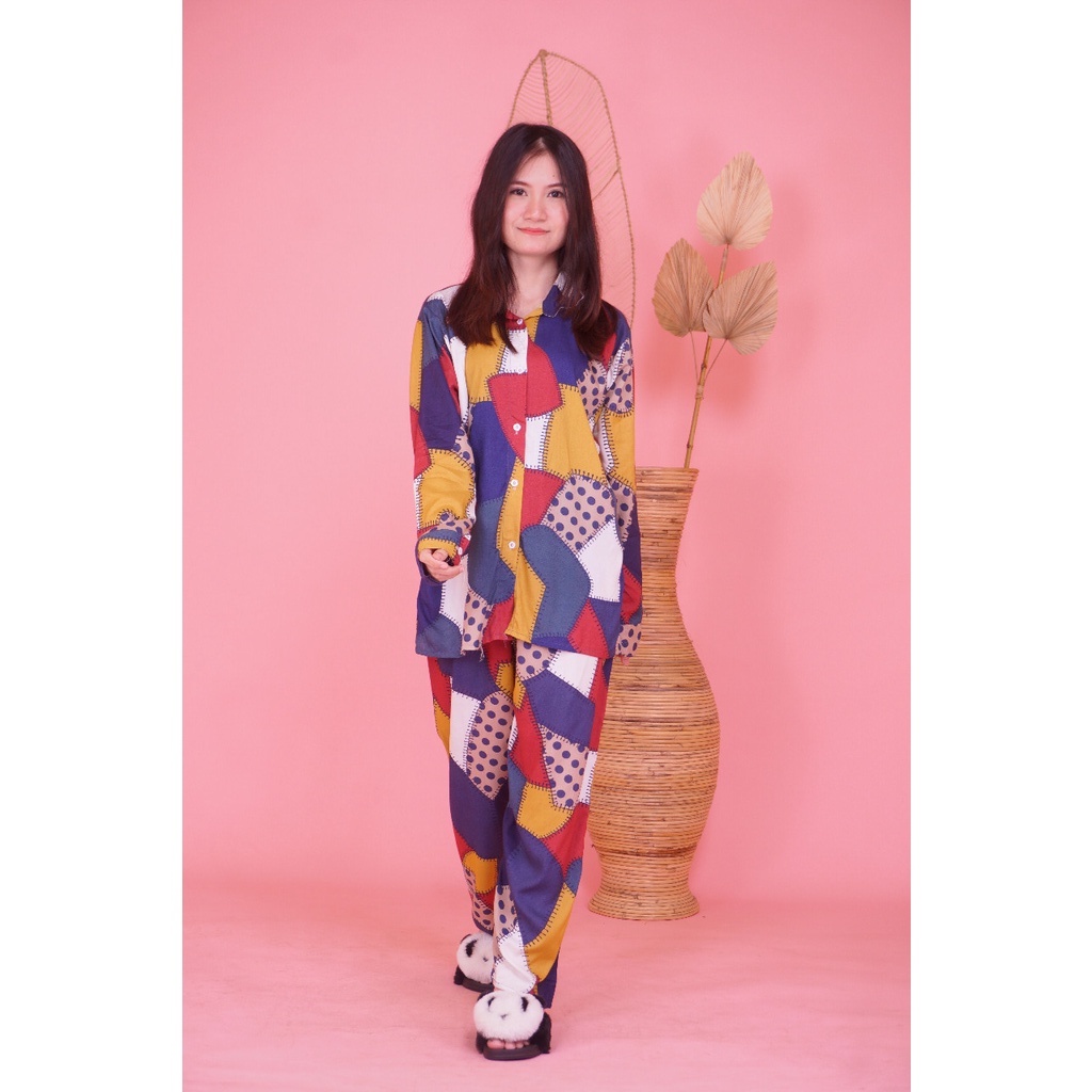 LimitedFashion Setelan Tie Dye Lengan Pendek Esme 1 Setelan Wanita Kekinian One Set Rayon Viscose-ST BROWNIS
