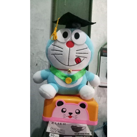 BONEKA DORAEMON BESAR