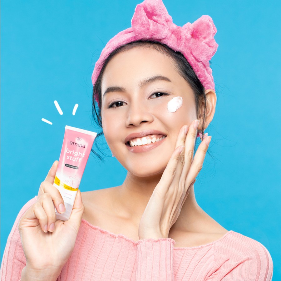 BEST SELLER!! Bright Stuff Face Scrub 50 ml / Membersihkan Dan Mengangkat Sel Kulit Mati Emina