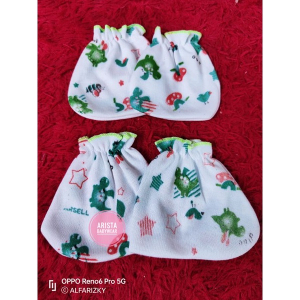 set sarung tangan + sarung kaki bayi