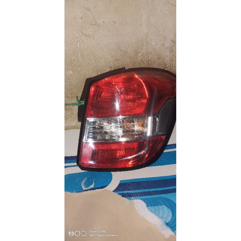 Stoplamp lampu belakang Chevrolet Spin