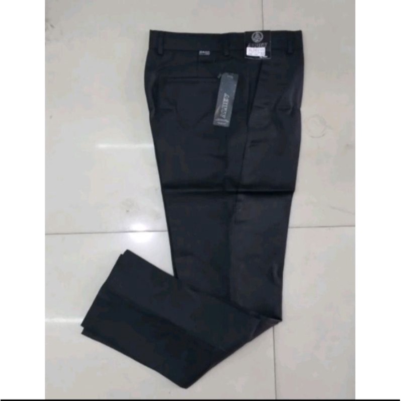 sepan dasar slim fit cowok pria