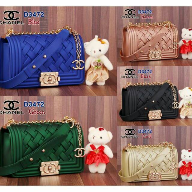 Bag Chanel Boy D3472 (Bahan Jelly)
Kualitas      : Semi Premium
Ukuran        : 20x7x12