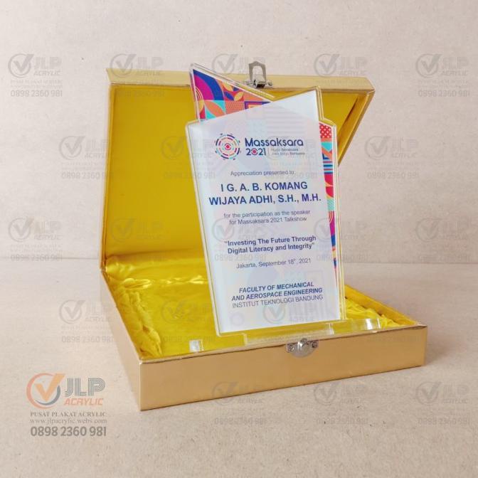 

[COD] Plakat, Vandel, Piagam Penghargaan, Plakat Akrilik, Plakat Acrylic J03 [COD]