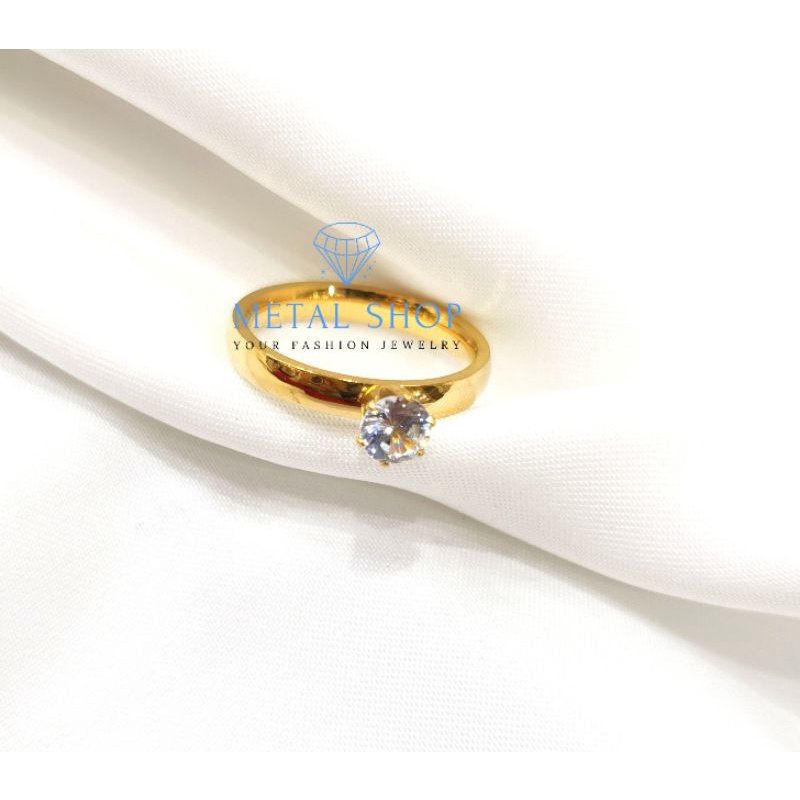 Cincin Titanium Wanita Anti Karat Model Diamond