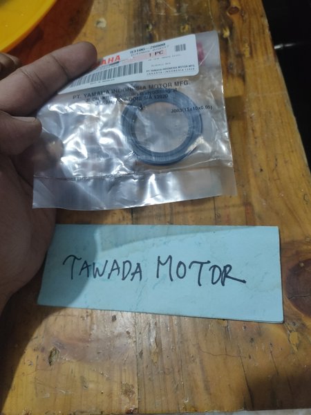 KARET TUTUP TANGKI YAMAHA RX100 RXK RXS RX SPESIAL RX KING LAMA RX KING NEW