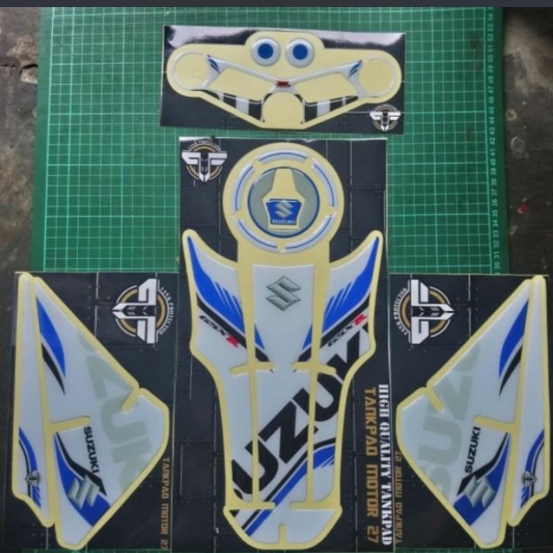 Sticker Tankpad Resin Timbul Untuk Suzuki GSX R 150