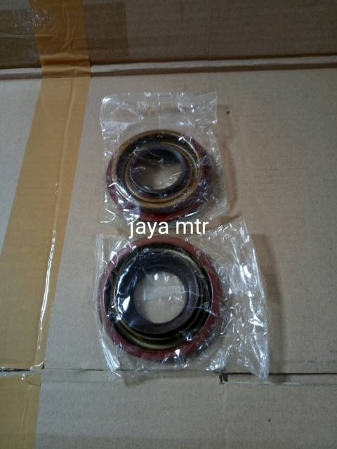 Seal pinion/seal gardan isuzu panther