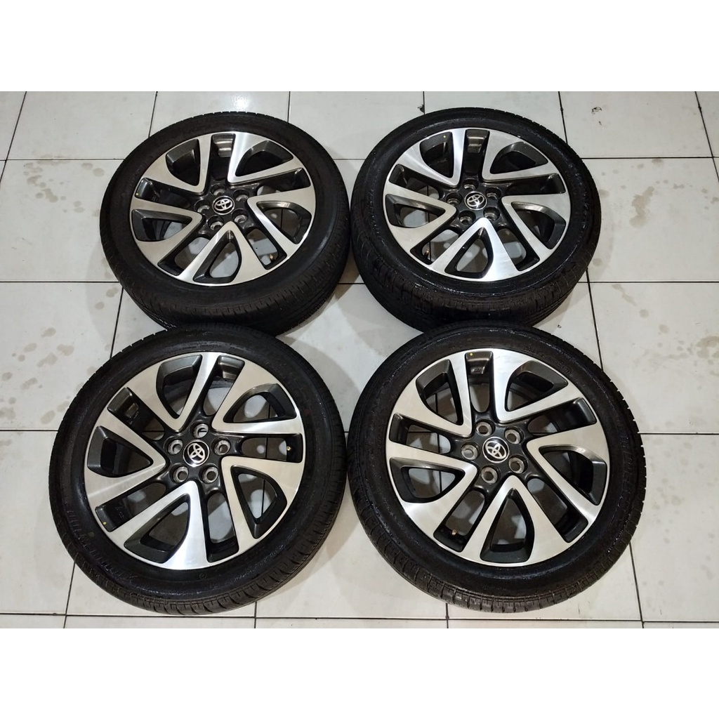 PELEK COPOTAN MOBIL SIENTA RING 16 LEBAR 6,5 pcd 5x100 et 45 ban brigdeston 195 50 r16