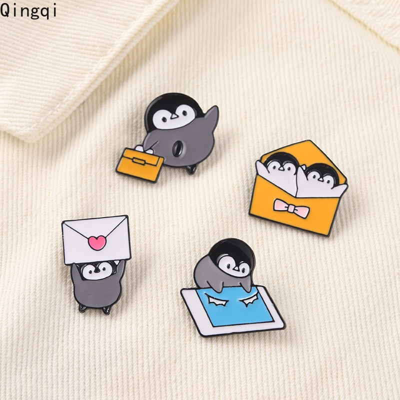 Bros Pin Enamel Desain Kartun Hewan Penguin Amplop Untuk Anak