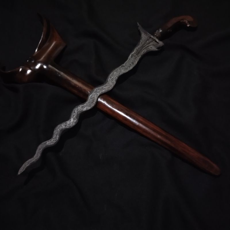 Keris Sengkelat Pamor Udan Mas Tiban Tangguh Mataram