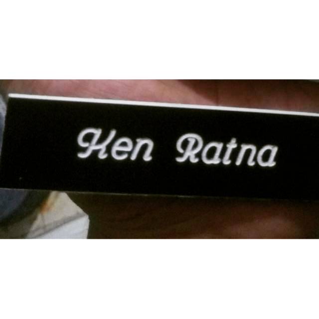

Murah! nametag ukir latin premium