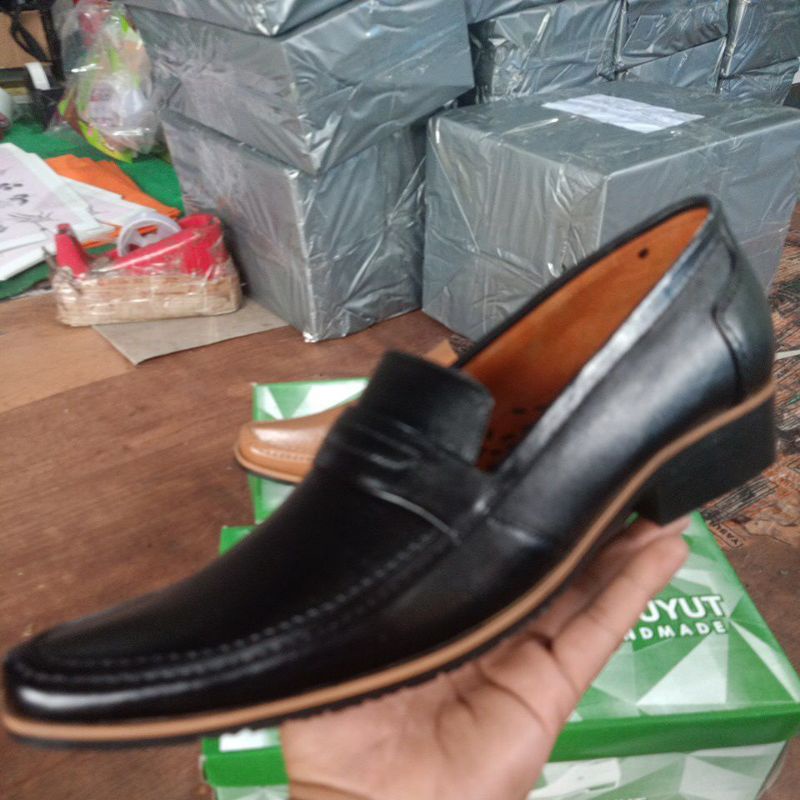 SEPATU PANTOFEL PRIA SLIP-ON ODON CIBADUYUT OC-301